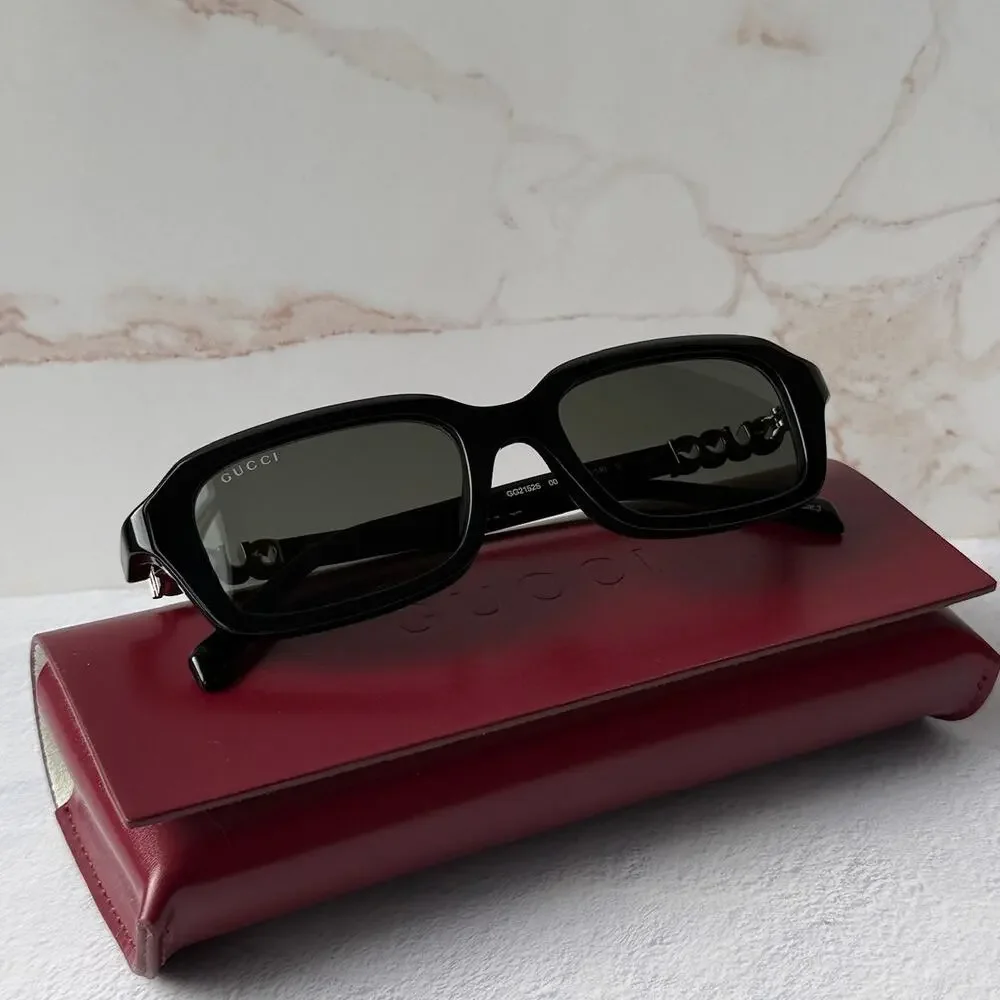NEW Gucci GG2152S Black Logo Rectangular Sunglasses $515